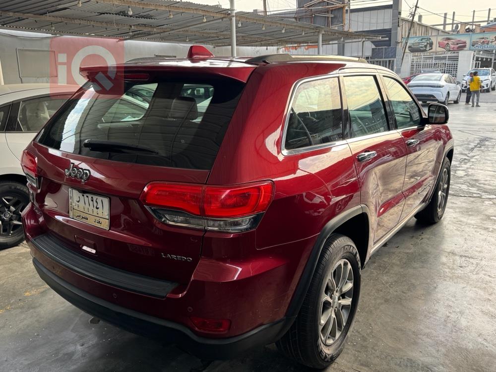 جيب جراند شيروكي